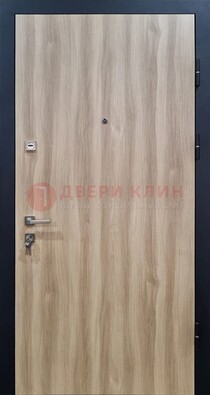 Светлая металлическая дверь с МДФ ДМ-340 в Фрязино
