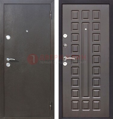Коричневая железная дверь с порошковым окрасом ДП-63 в Фрязино