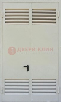 Белая металлическая противопожарная дверь с вентиляционной решеткой ДТ-6 в Фрязино