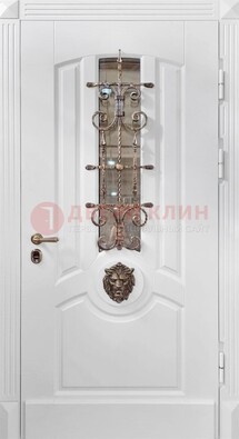 Белая металлическая дверь с виноритом и стеклом с ковкой ДВТ-165 в Фрязино